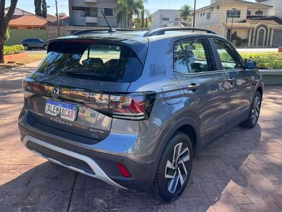 VOLKSWAGEN-T-CROSS-1.0 200 TSI TOTAL FLEX COMFORTLINE AUTOMÁTICO VOLKSWAGEN-T-CROSS-2024