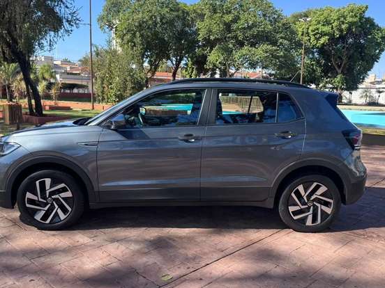 VOLKSWAGEN-T-CROSS-1.0 200 TSI TOTAL FLEX COMFORTLINE AUTOMÁTICO VOLKSWAGEN-T-CROSS-2024