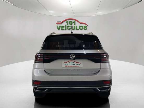VOLKSWAGEN-T-CROSS-2021