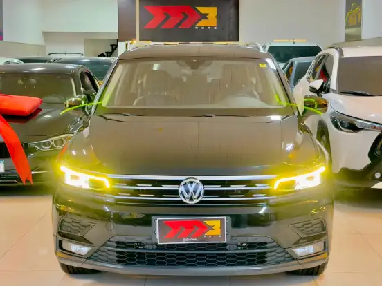 VOLKSWAGEN-TIGUAN-2018