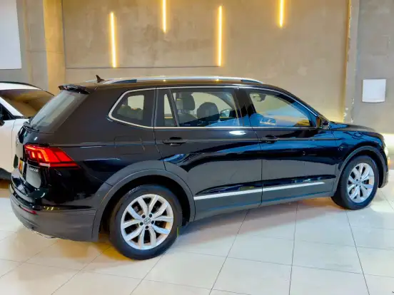 VOLKSWAGEN-TIGUAN-1.4 250 TSI TOTAL FLEX ALLSPACE COMFORTLINE TIPTRONIC VOLKSWAGEN-TIGUAN-2018