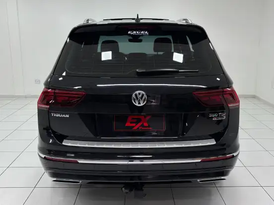 VOLKSWAGEN-TIGUAN-2020