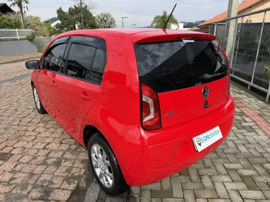 VOLKSWAGEN-UP-2014