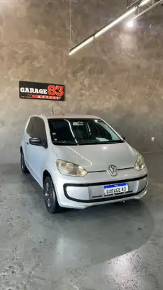 VOLKSWAGEN-UP-2015