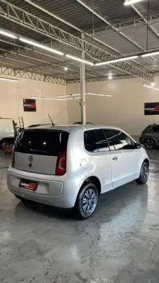 VOLKSWAGEN-UP-1.0 MPI TAKE UP 12V FLEX 2P MANUAL VOLKSWAGEN-UP-2015