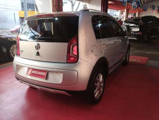 VOLKSWAGEN-UP-2014