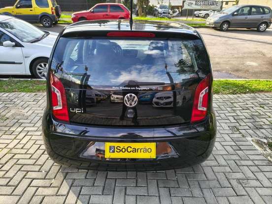 VOLKSWAGEN-UP-2015