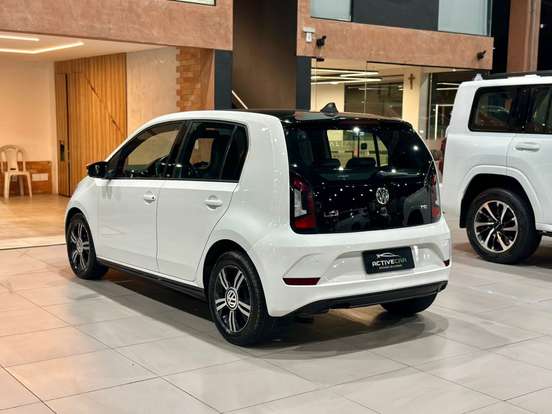 VOLKSWAGEN-UP-1.0 TSI PEPPER 12V FLEX 4P MANUAL VOLKSWAGEN-UP-2017