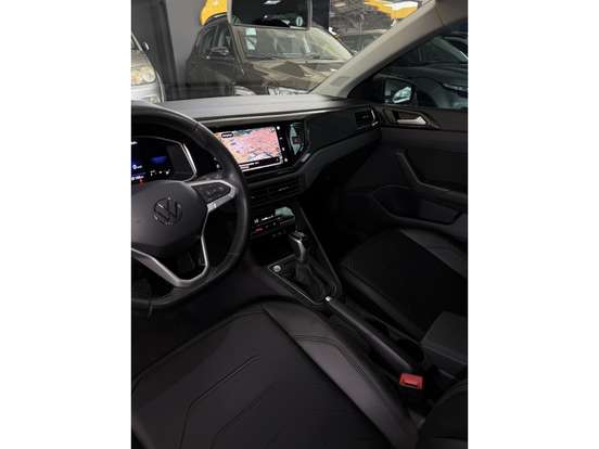 VOLKSWAGEN-VIRTUS-2023