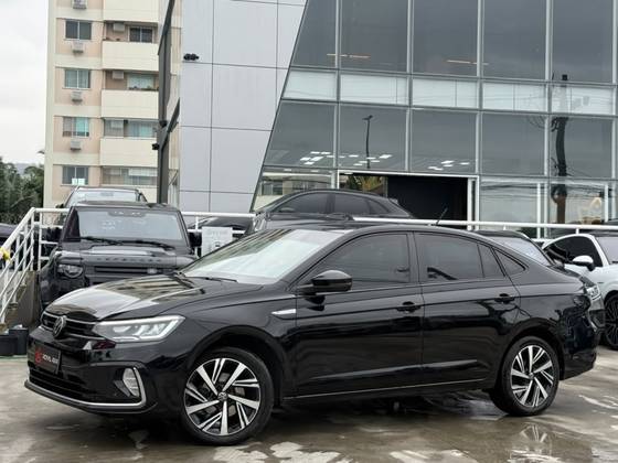 VOLKSWAGEN VIRTUS 1.0 200 TSI HIGHLINE AUTOMÁTICO