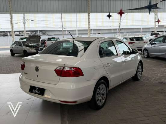 VOLKSWAGEN-VOYAGE-1.0 12V MPI TOTALFLEX 4P MANUAL VOLKSWAGEN-VOYAGE-2022
