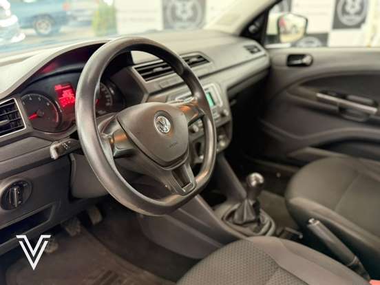 VOLKSWAGEN-VOYAGE-2022