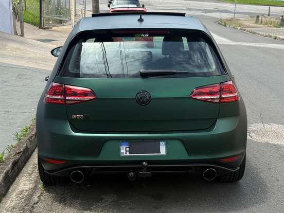 VOLKSWAGEN-GOLF-2.0 TSI GTI 16V TURBO GASOLINA 4P AUTOMÁTICO VOLKSWAGEN-GOLF-2016