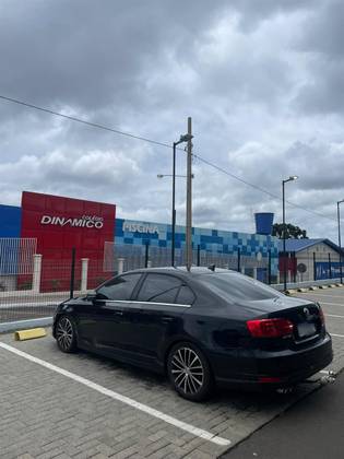 VOLKSWAGEN JETTA 2.0 TSI HIGHLINE 200CV GASOLINA 4P TIPTRONIC