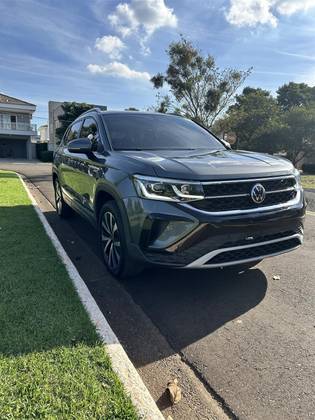 VOLKSWAGEN TAOS 1.4 250 TSI TOTAL FLEX HIGHLINE AUTOMÁTICO
