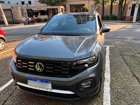 VOLKSWAGEN T-CROSS 1.0 200 TSI TOTAL FLEX COMFORTLINE AUTOMÁTICO