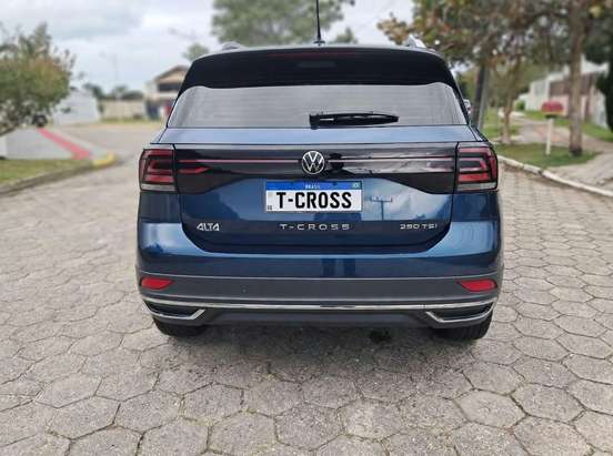 VOLKSWAGEN-T-CROSS-1.4 250 TSI TOTAL FLEX HIGHLINE AUTOMÁTICO VOLKSWAGEN-T-CROSS-2023