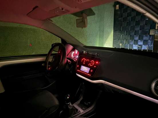 VOLKSWAGEN-UP-2019