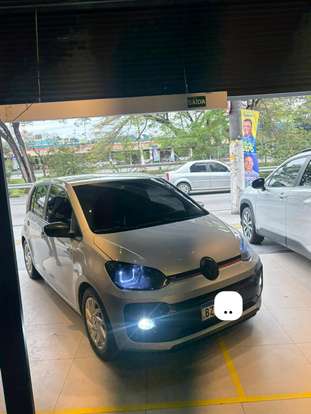 VOLKSWAGEN-UP-2019