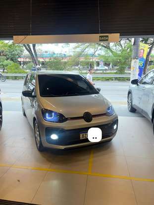 VOLKSWAGEN-UP-2019