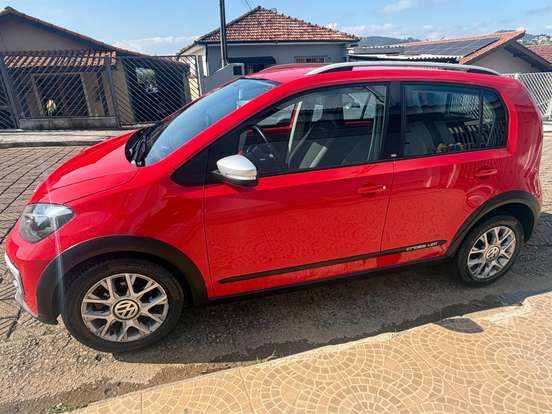 VOLKSWAGEN-UP-1.0 TSI RBW 12V FLEX 4P MANUAL VOLKSWAGEN-UP-2015