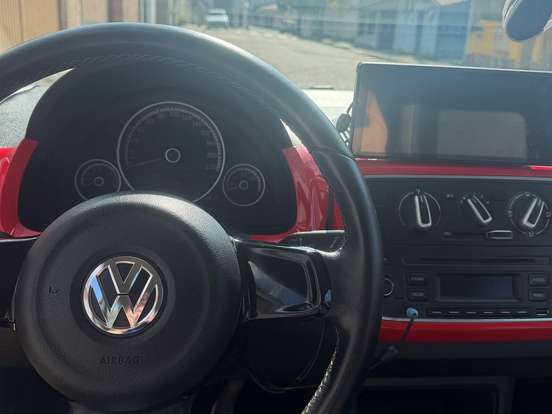 VOLKSWAGEN-UP-1.0 TSI RBW 12V FLEX 4P MANUAL VOLKSWAGEN-UP-2015