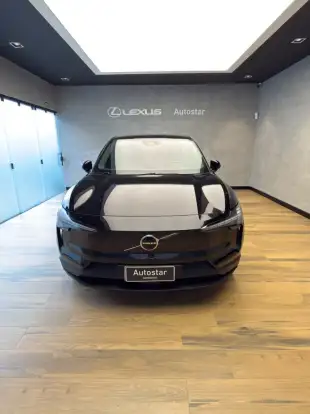 VOLVO-EX30-2024