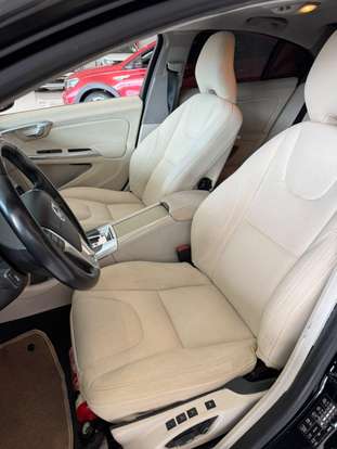 VOLVO-S60-2012