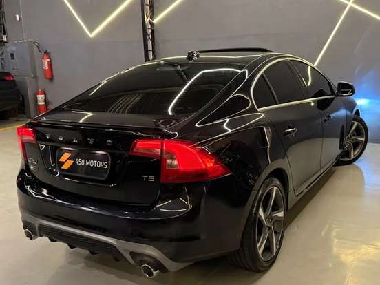 VOLVO-S60-2014