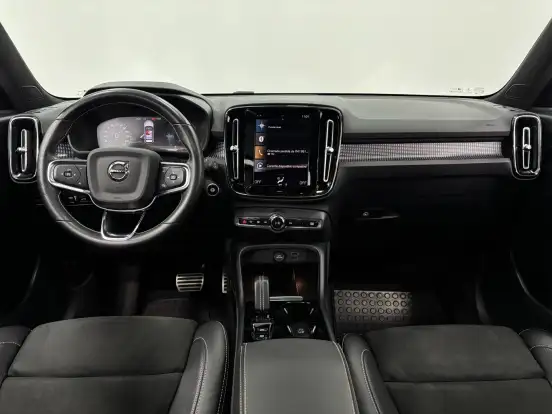 VOLVO-XC40-1.5 T5 RECHARGE R-DESIGN GEARTRONIC VOLVO-XC40-2021