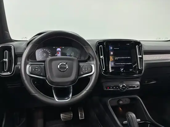 VOLVO-XC40-1.5 T5 RECHARGE R-DESIGN GEARTRONIC VOLVO-XC40-2021