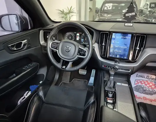 VOLVO-XC60-2.0 T5 GASOLINA R-DESIGN AWD GEARTRONIC VOLVO-XC60-2018