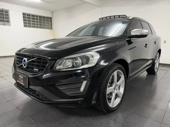 VOLVO XC60 2.0 T5 R DESIGN TURBO GASOLINA 4P AUTOMÁTICO