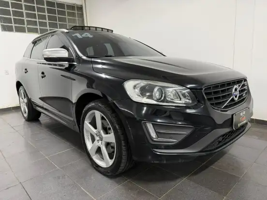 VOLVO-XC60-2.0 T5 R DESIGN TURBO GASOLINA 4P AUTOMÁTICO VOLVO-XC60-2013