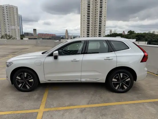 VOLVO-XC60-2.0 T8 PHEV PLUS AWD GEARTRONIC VOLVO-XC60-2025