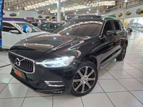 VOLVO-XC60-2018