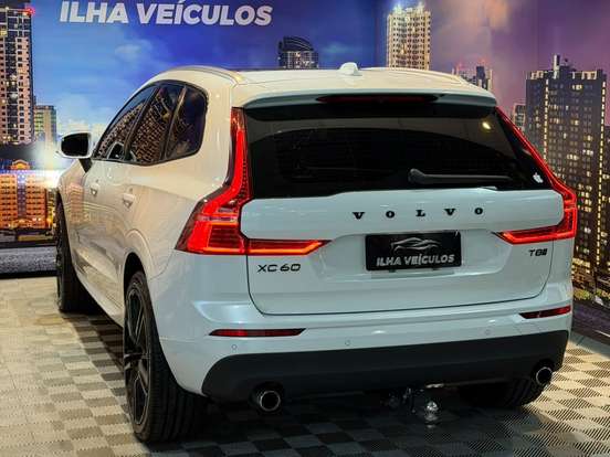 VOLVO-XC60-2.0 T8 HYBRID MOMENTUM AWD GEARTRONIC VOLVO-XC60-2020