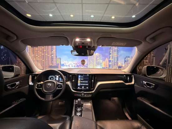 VOLVO-XC60-2.0 T8 HYBRID MOMENTUM AWD GEARTRONIC VOLVO-XC60-2020
