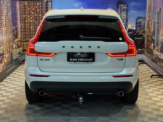 VOLVO-XC60-2.0 T8 HYBRID MOMENTUM AWD GEARTRONIC VOLVO-XC60-2020