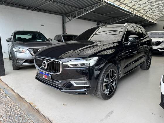 VOLVO XC60 2.0 T8 HYBRID MOMENTUM AWD GEARTRONIC