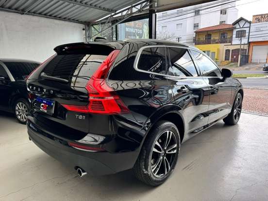 VOLVO-XC60-2.0 T8 HYBRID MOMENTUM AWD GEARTRONIC VOLVO-XC60-2020