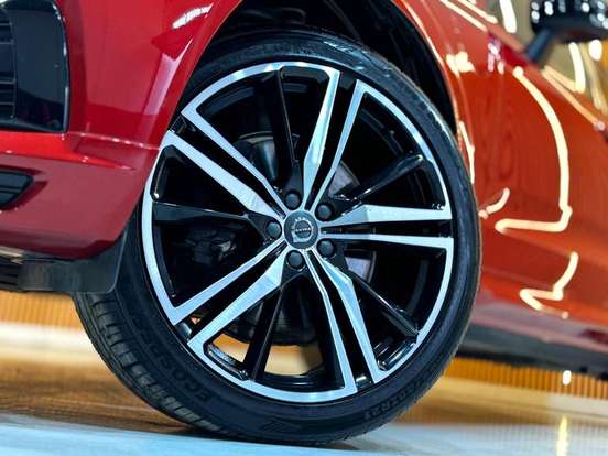 VOLVO-XC60-2.0 T8 HYBRID R-DESIGN AWD GEARTRONIC VOLVO-XC60-2019