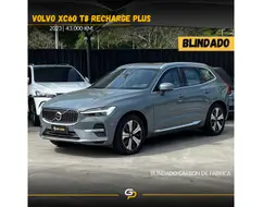 VOLVO XC60 2.0 T8 RECHARGE PLUS AWD GEARTRONIC VOLVO XC60 2.0 T8 RECHARGE PLUS AWD GEARTRONIC