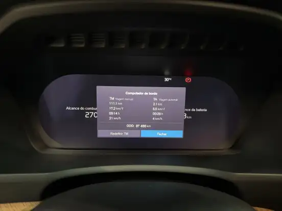 VOLVO-XC90-2023