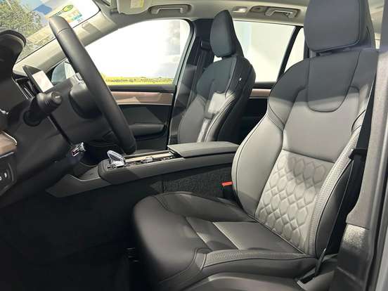 VOLVO-XC90-2026