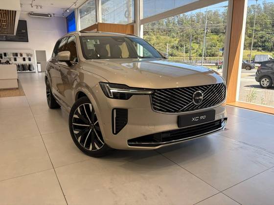 VOLVO XC90 2.0 T8 PHEV ULTRA AWD GEARTRONIC