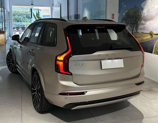 VOLVO-XC90-2026