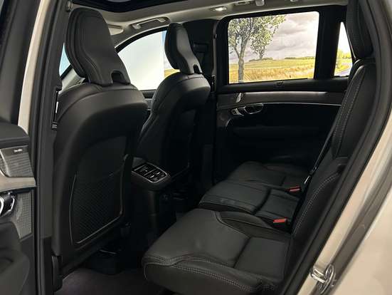 VOLVO-XC90-2026