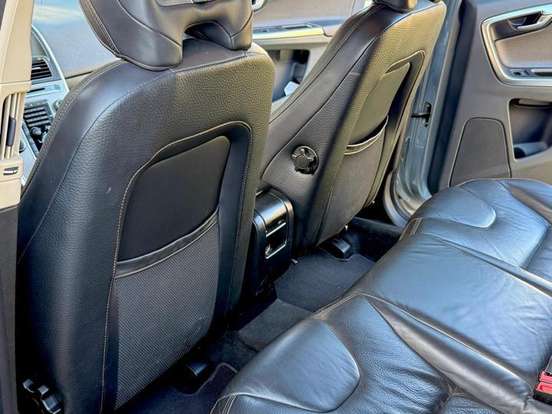 VOLVO-XC60-2.0 T5 COMFORT FWD TURBO GASOLINA 4P AUTOMÁTICO VOLVO-XC60-2012