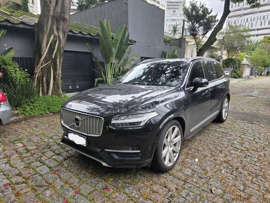 VOLVO-XC90-2019